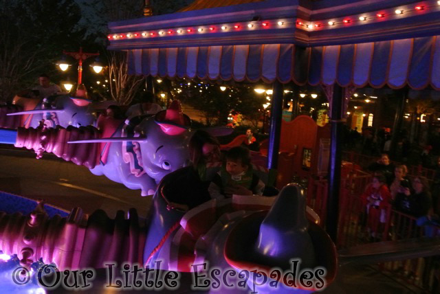 dumbo fantasyland mickeys not so scary halloween party