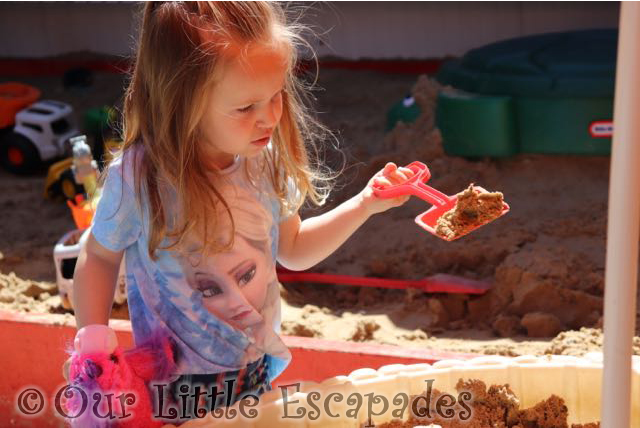 diggerland kent little tikes wheelz play zone