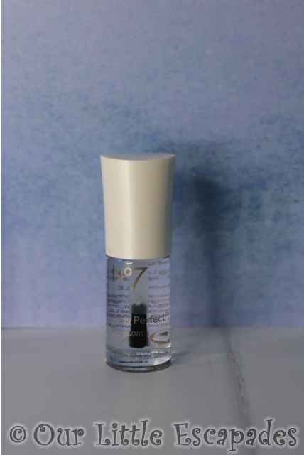 no7 beauty advent calendar No7 Stay Perfect Top Coat