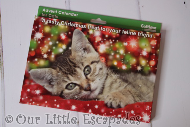 christmas gifts for your cat advent calendar