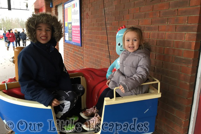 ethan little e in the night garden ride