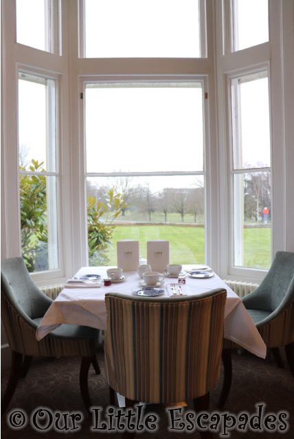 wivenhoe house lounge window