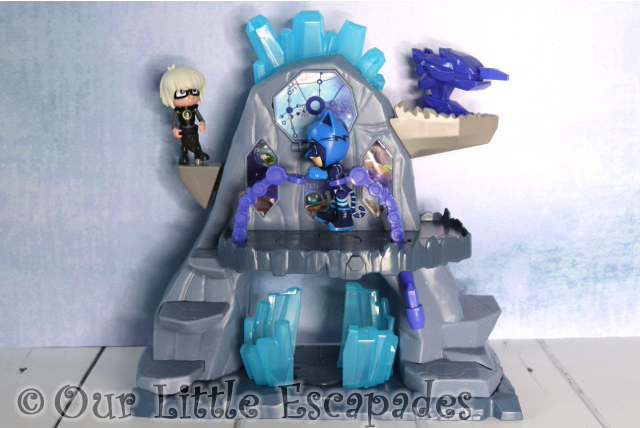 pj masks luna fortress playset zero gravity belts