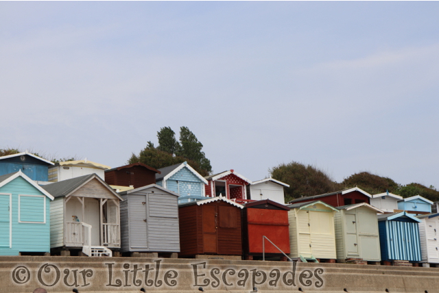 eastcliff walton naze minnie mouse beach hut