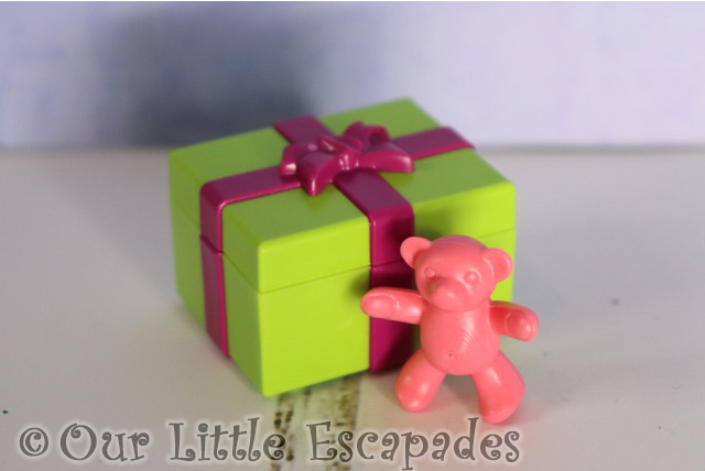 christmas gift pink teddy bear