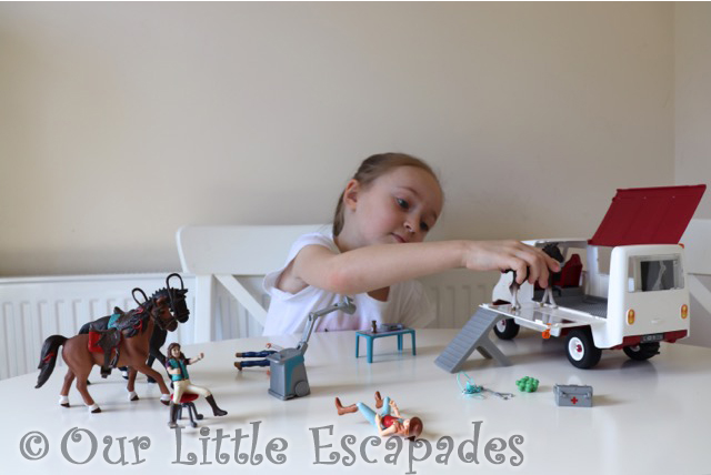 playing little e schleich horse club mobile vet van schleich horse club figures