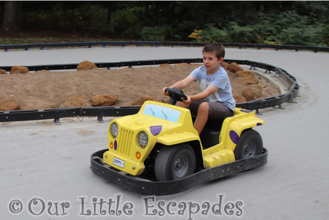 ethan driving dippys raceway roarr dinosaur adventure