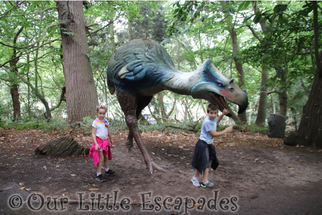 ethan little e emu like dinosaur roarr dinosaur adventure