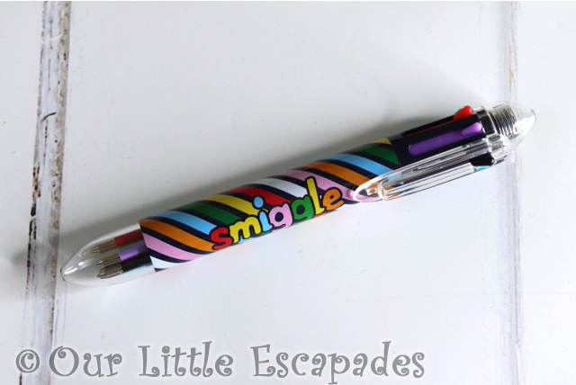 rainbow pen smiggle advent calendar 2020 contents