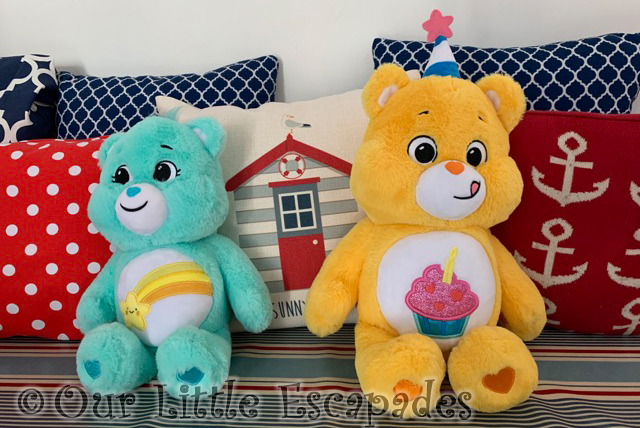 care bears wish bear birthday bear beach hut seat