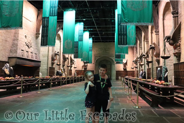 ethan little e hogwarts great hall slytherin colours