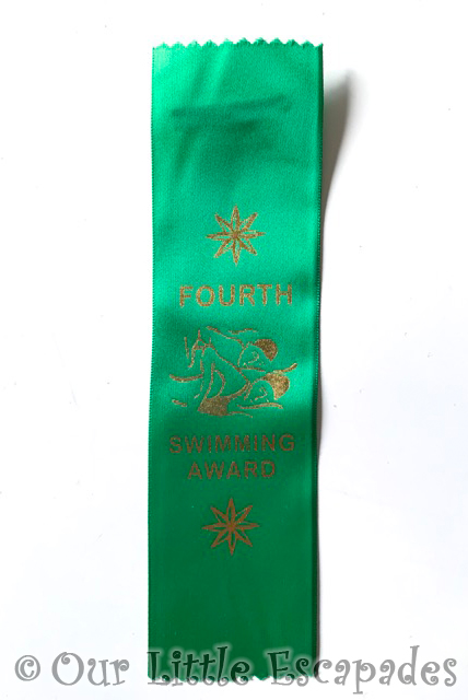 relay race green ribbon fourth place award