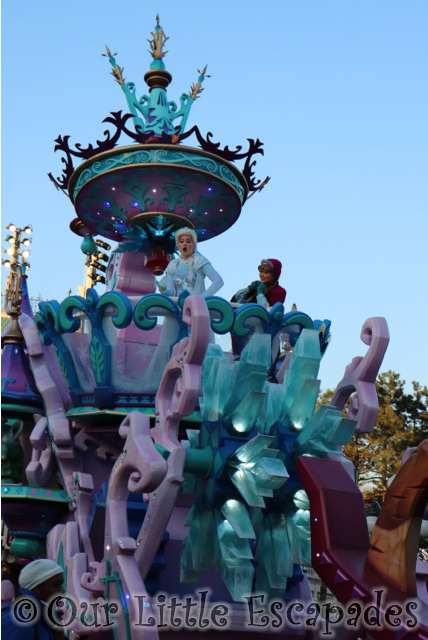 anna elsa frozen float