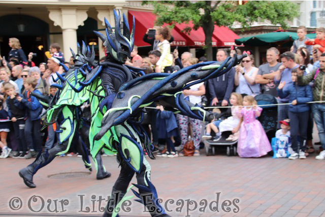 dancers dressed brambles disney stars parade