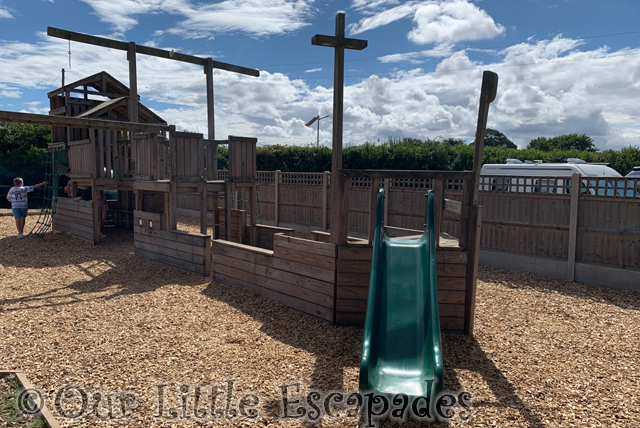 pirate ship playground lacon arms hemsby great yarmouth