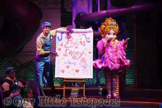 fancy nancy disney junior dream factory disneyland paris