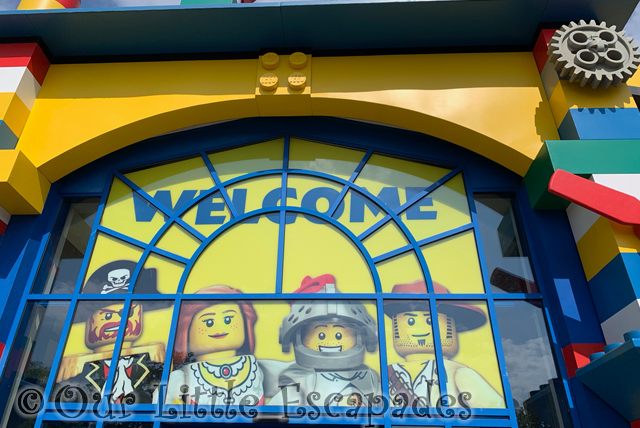 lego mini figures welcome sign legoland windsor hotel project 365 2023