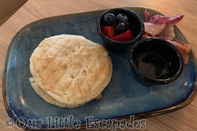 pancakes bricks family restaurant legoland windsor hotel